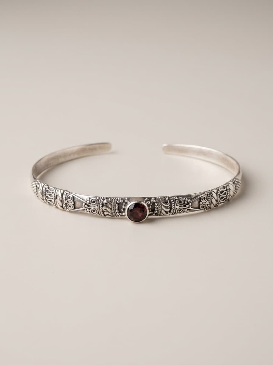 Ayu Silver Bangle